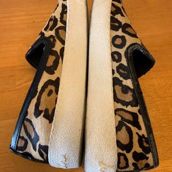 Sam Edelman slip on Becker leopard shoes. Genuine calf hair. - Picture 6 of 9